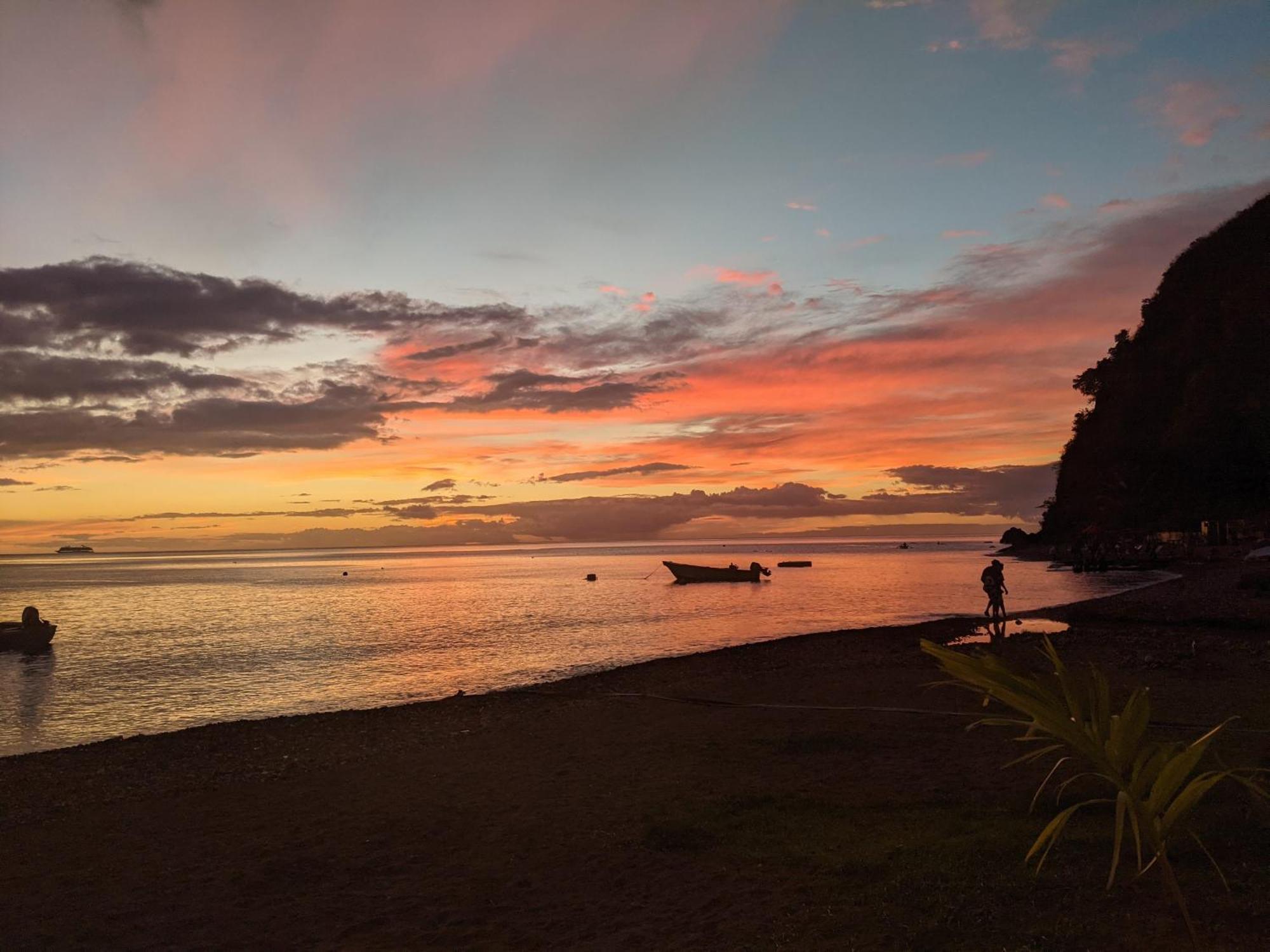 Rainbow Heights Apartment, Soufriere Luaran gambar